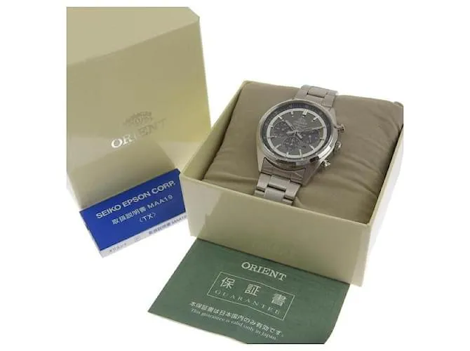 & Other Stories Orient deportivo NEO 70Reloj plateado de acero inoxidable para hombre con cronógrafo y función de fecha en e