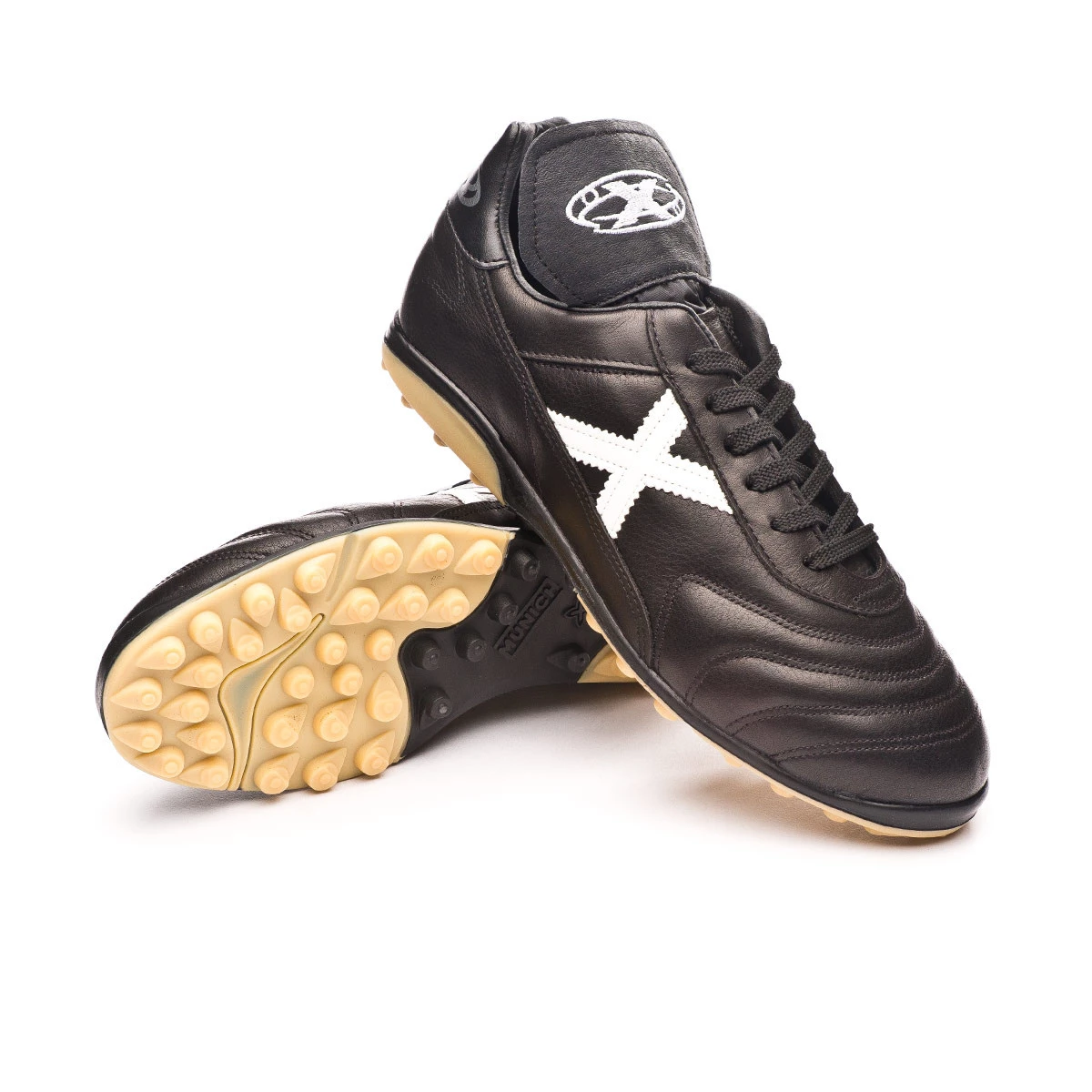 Bota Munich Mundial Turf