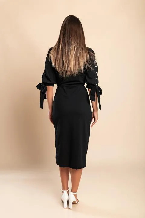 Elegante vestido midi con detalle de perlas Peppina, negro