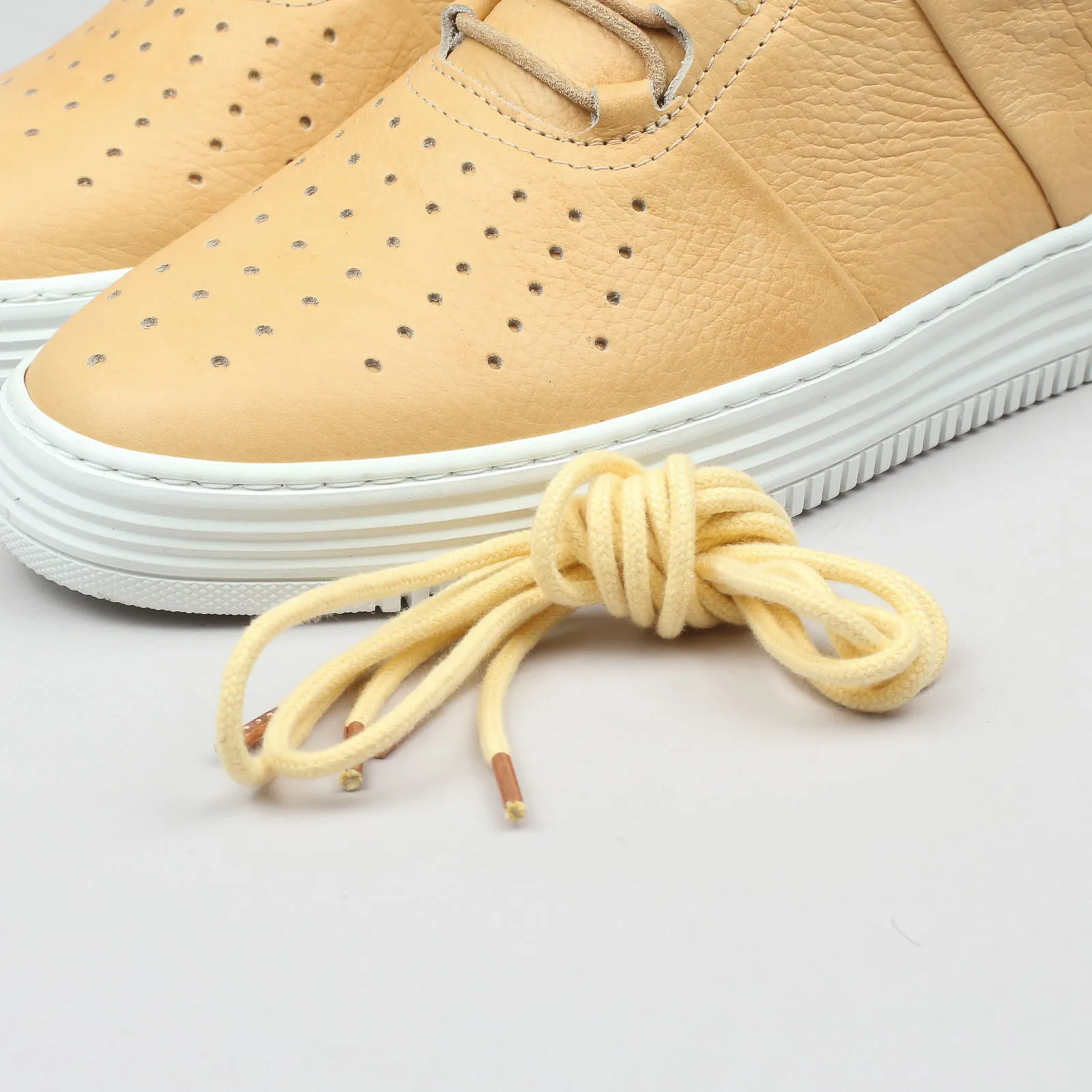 Filling Pieces Low Top - Tabs