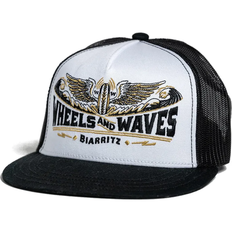 Gorra trucker plana blanca y negra Spitfire Black WW18 de Wheels And Waves