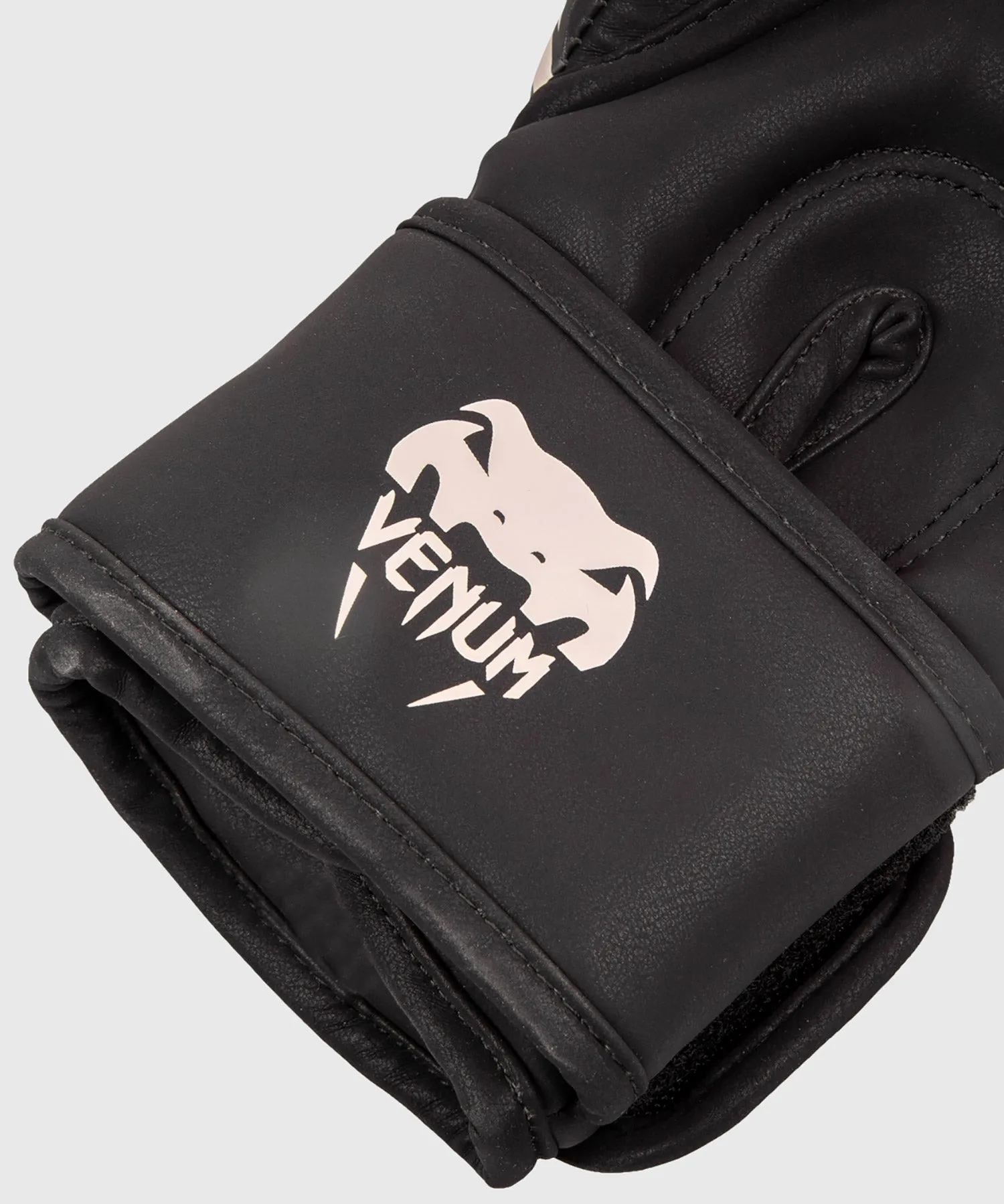 Guantes de boxeo Venum Dragon's Flight - Negro/Arena