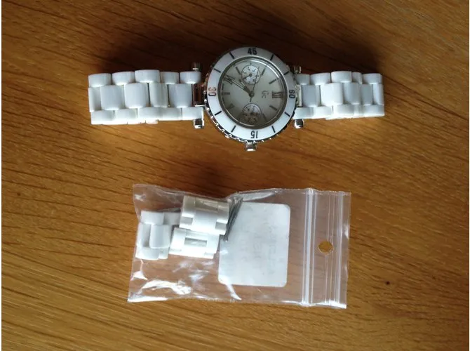 Guess Relojes finos Blanco 