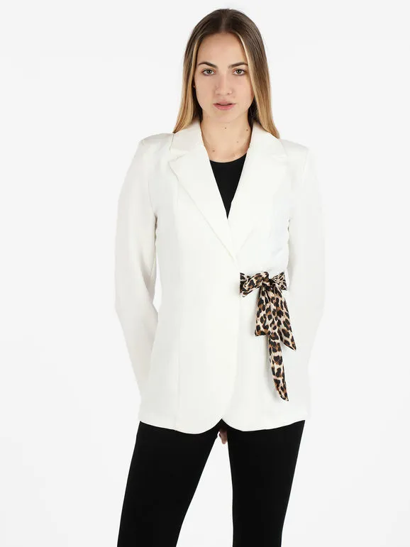 Melitea Elegante blazer de mujer con cordones de lunares.