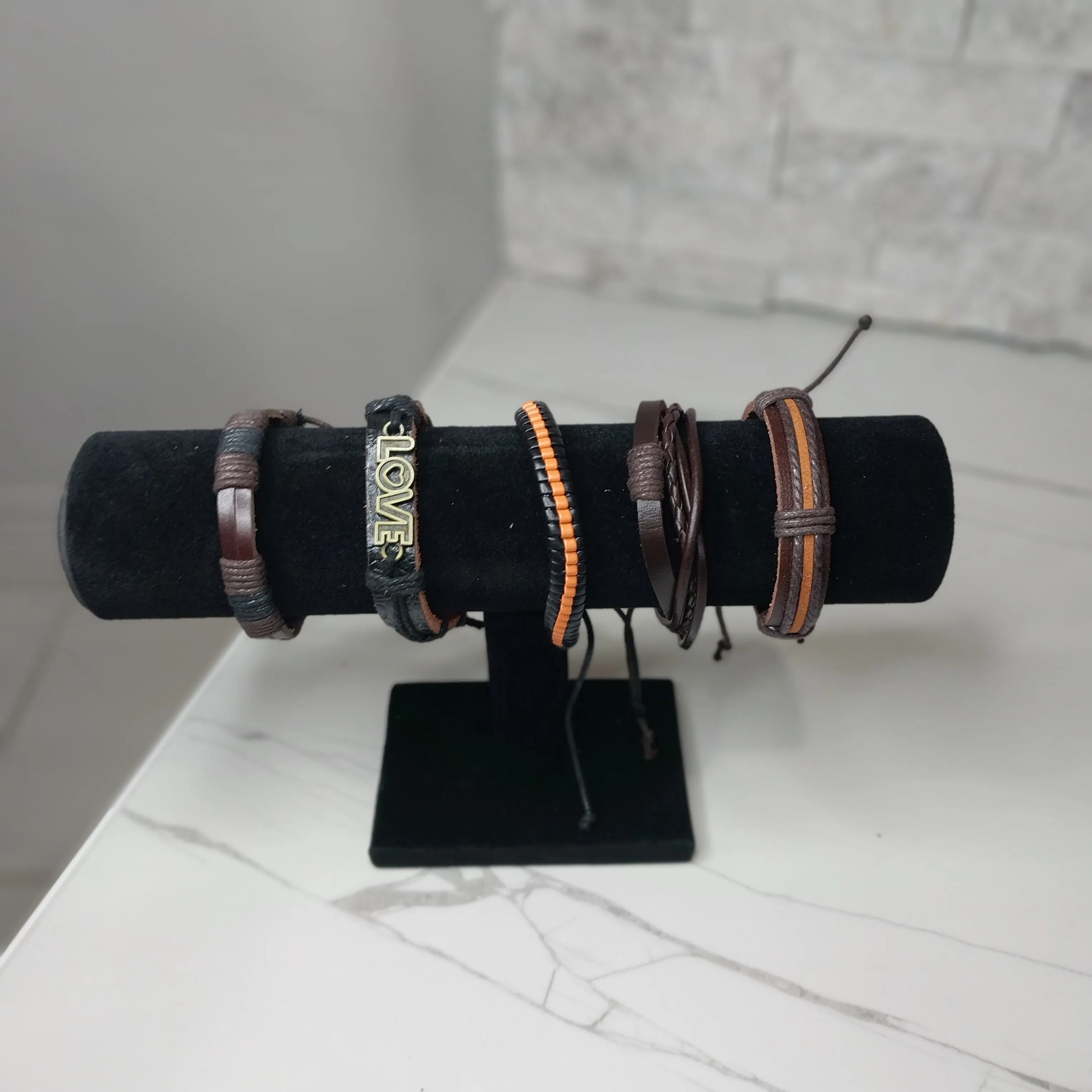 Pulseras para hombres o Mujeres Set BR0041-5 Leather Bracelets for Men or Women 5 Pieces Set