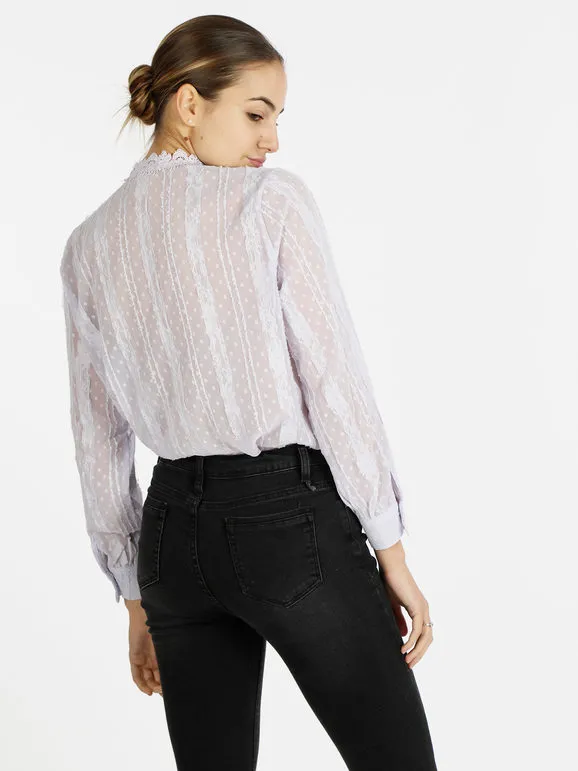 Solada Elegante camisa de mujer de estilo coreano con encaje.