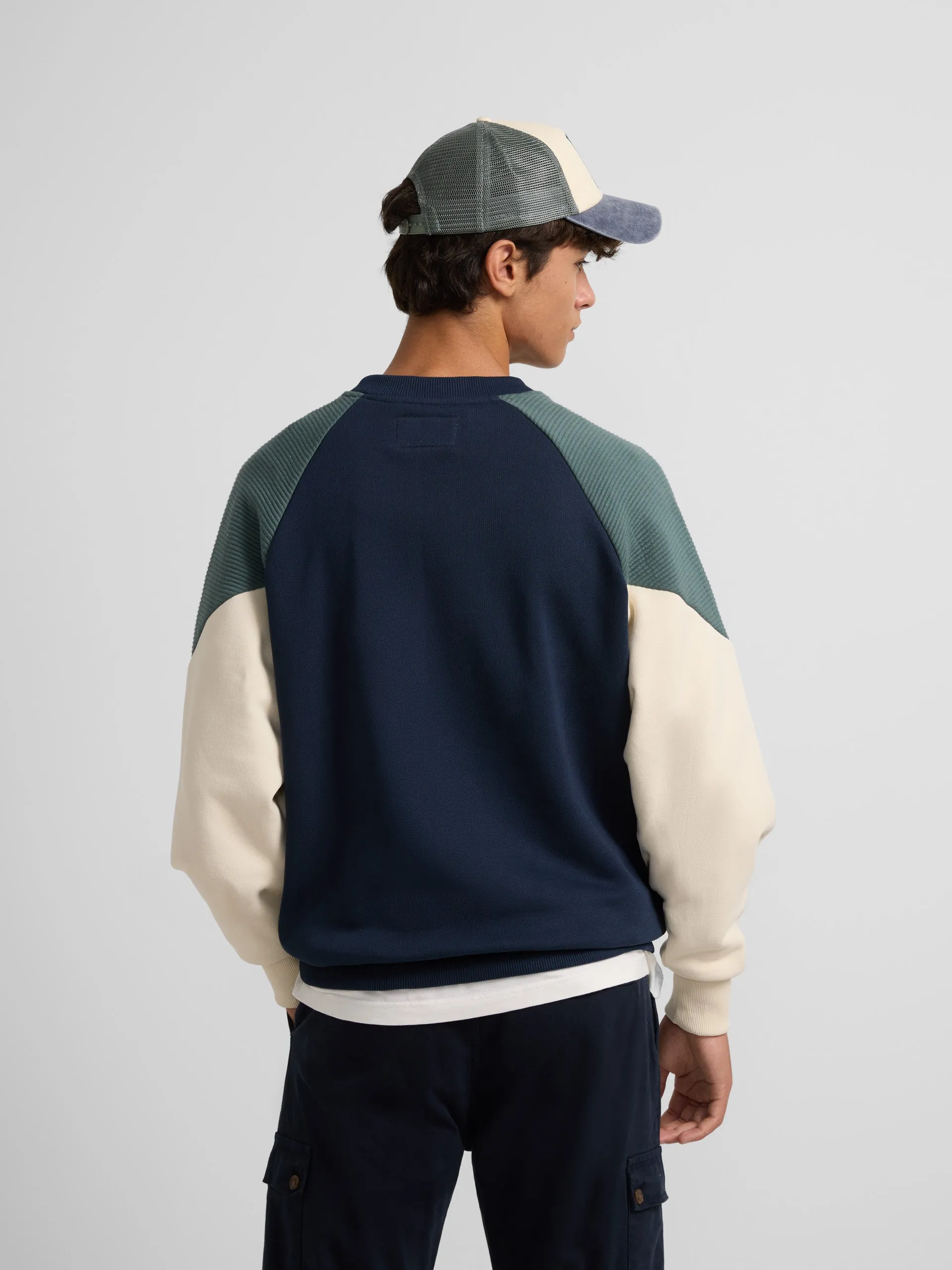 Sudadera special fit multicolor azul marino