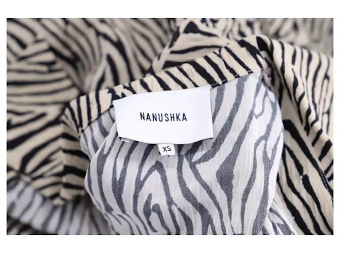 Vestido a media pierna capri con estampado de cebra en viscosa con estampado animal de Nanushka Impresión de pitón 