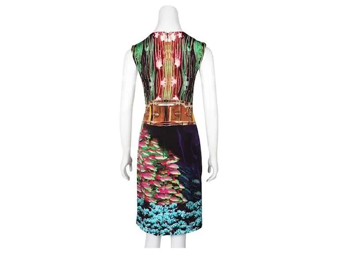 Vestido a media pierna sin mangas con estampado floral y de peces multicolor de Mary Katrantzou 