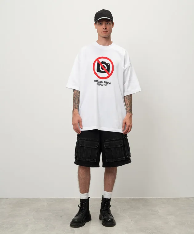 Vetements White t-shirt with No social media print