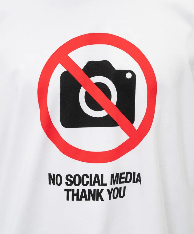 Vetements White t-shirt with No social media print